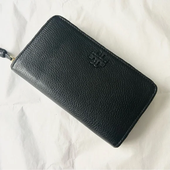 TORY BURCH Taylor Continental Wallet, Black Pebble Leather - Picture 7 of 12